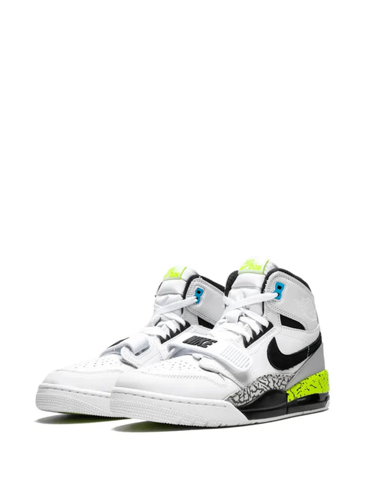 Jordan Legacy 312 Command Force Volt