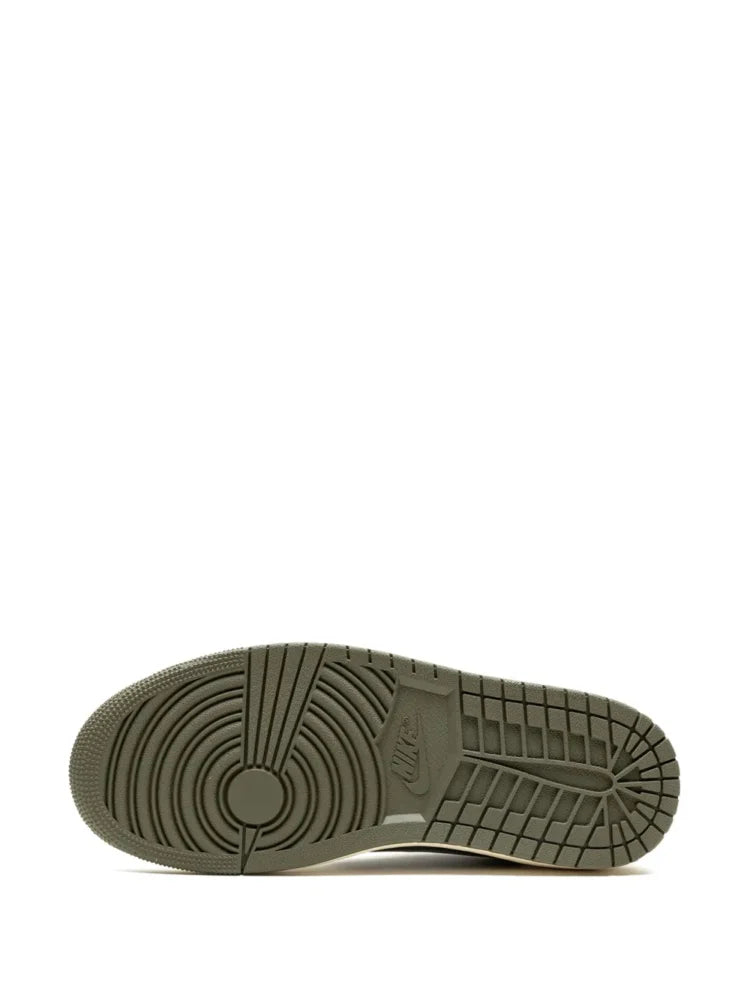 Jordan 1 Retro Low OG SP Travis Scott Olive