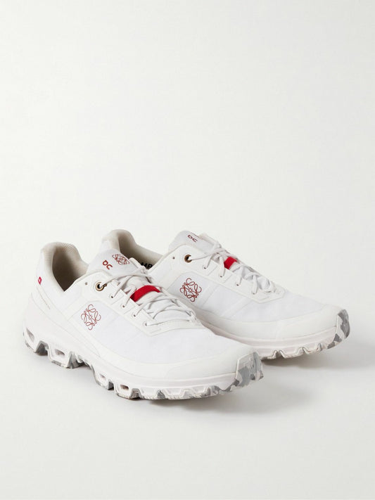 ON Cloud LOEWE x Venture White