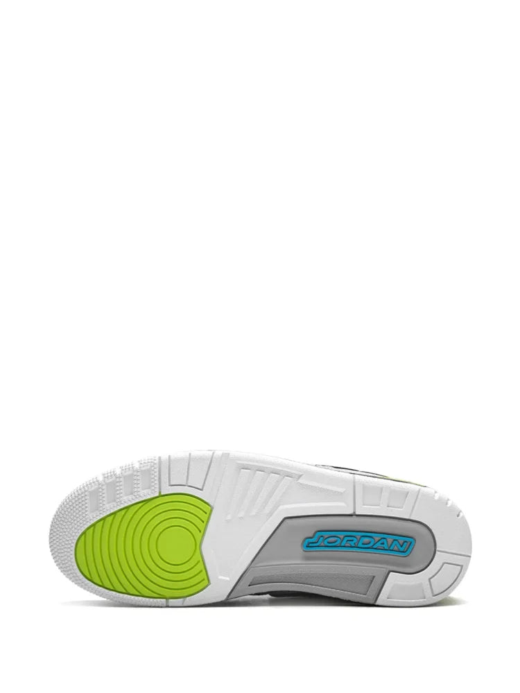 Jordan Legacy 312 Command Force Volt
