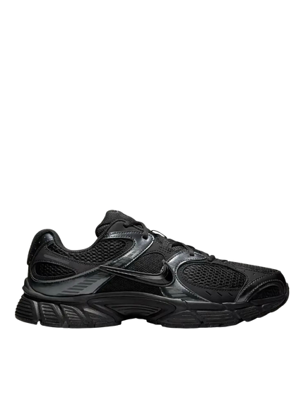 Nike V5 Rnr triple black