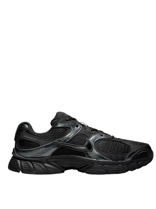 Nike V5 Rnr triple black