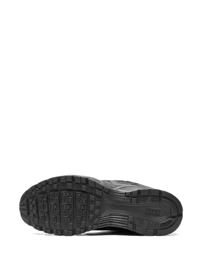 Nike p 6000 triple black