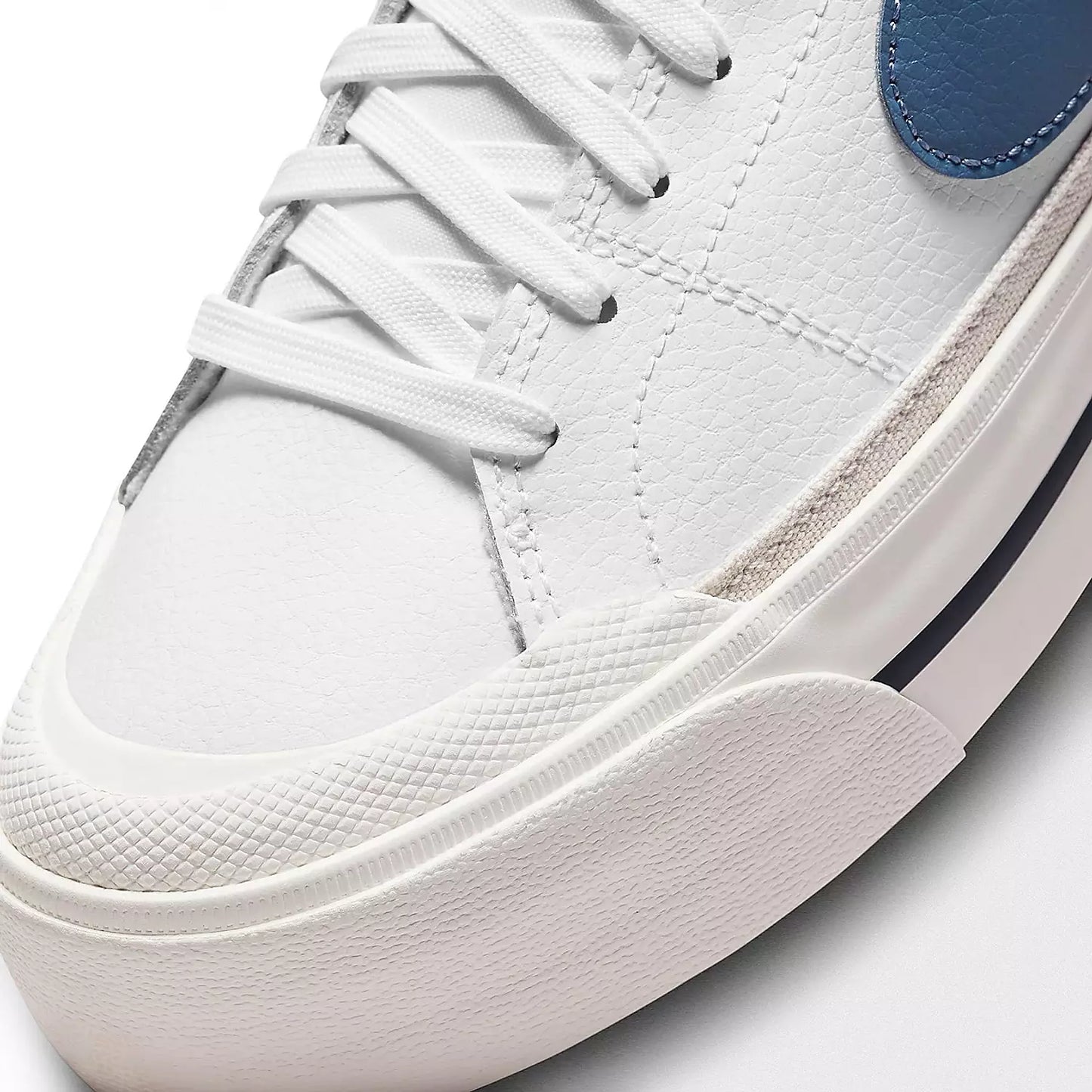 Nike Court white navy