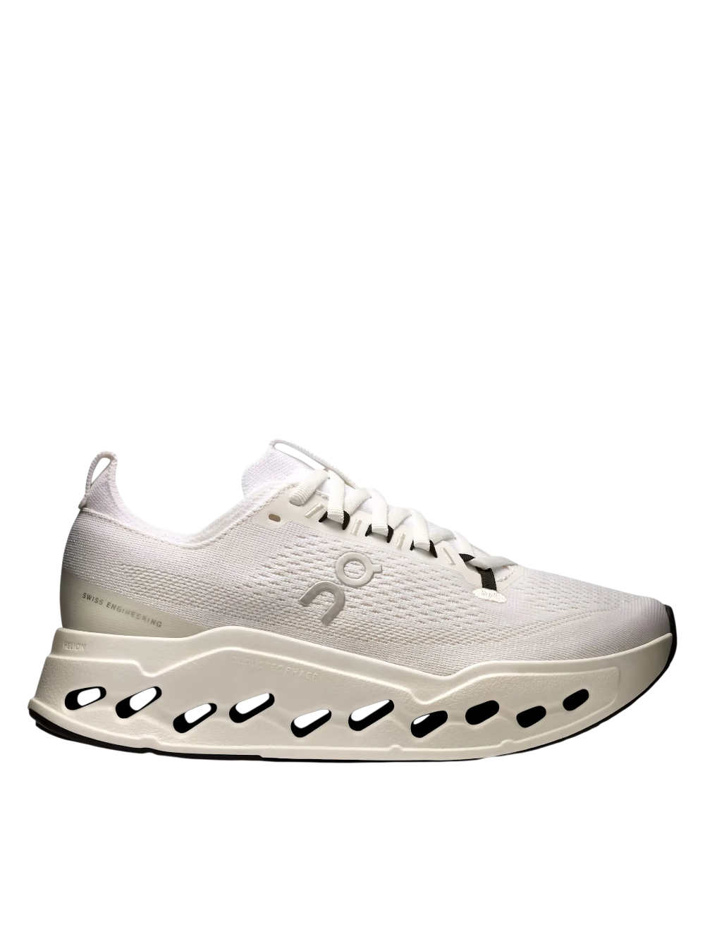 On Running Cloudsurfer Max Ivory Salmon