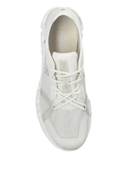 On Running Cloud X 4 AD White Wolf