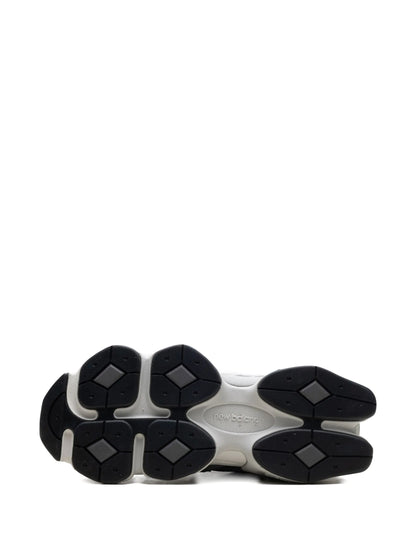 New Balance 9060 Black \ Grey