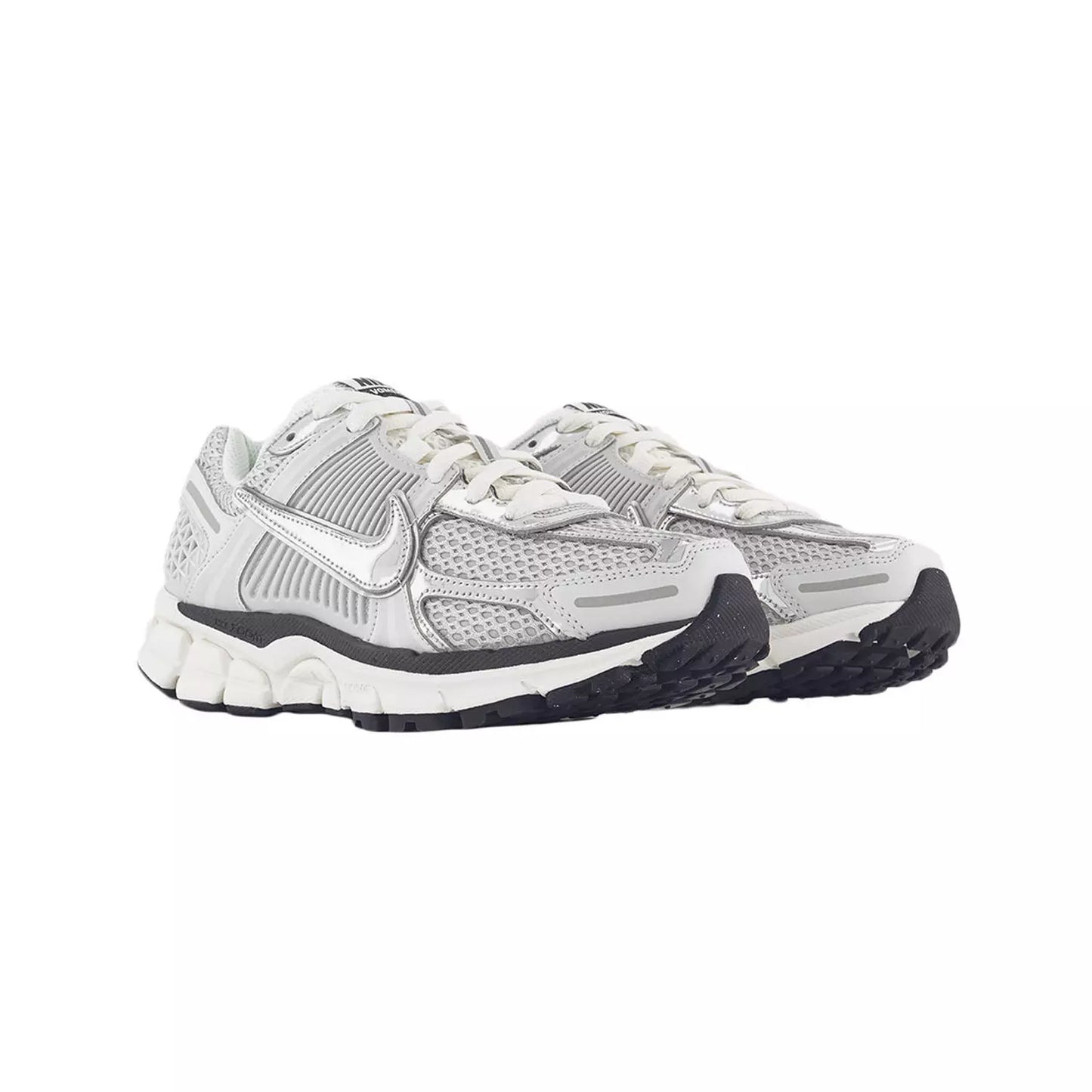 Nike Women's Zoom Vomero 5