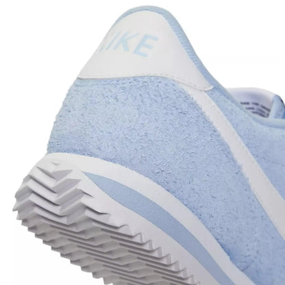 nike cortez - baby blue
