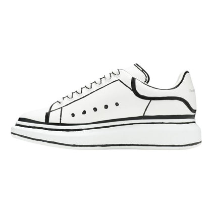 Alexander Mcqueen Oversized – White Black Outline