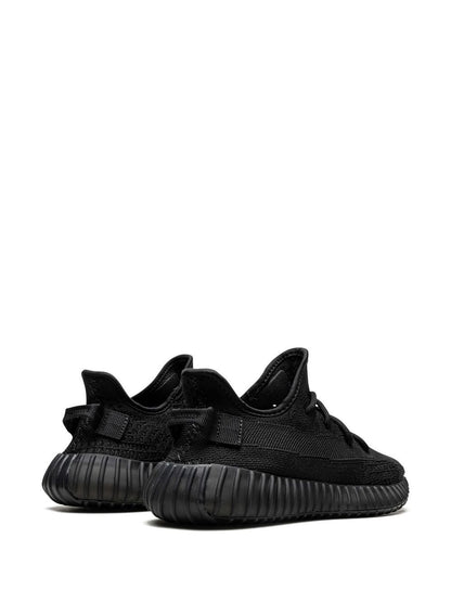 adidas Yeezy Boost 350 V2 onyx