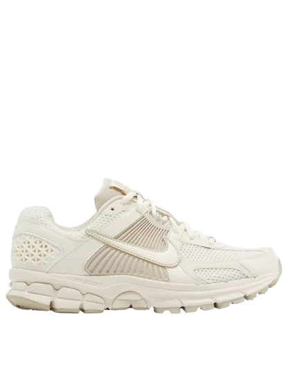 Nike Zoom Vomero 5 beige