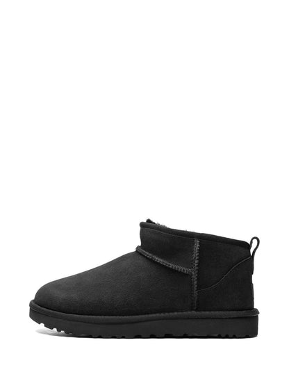 UGG Classic Ultra Mini Boot Black