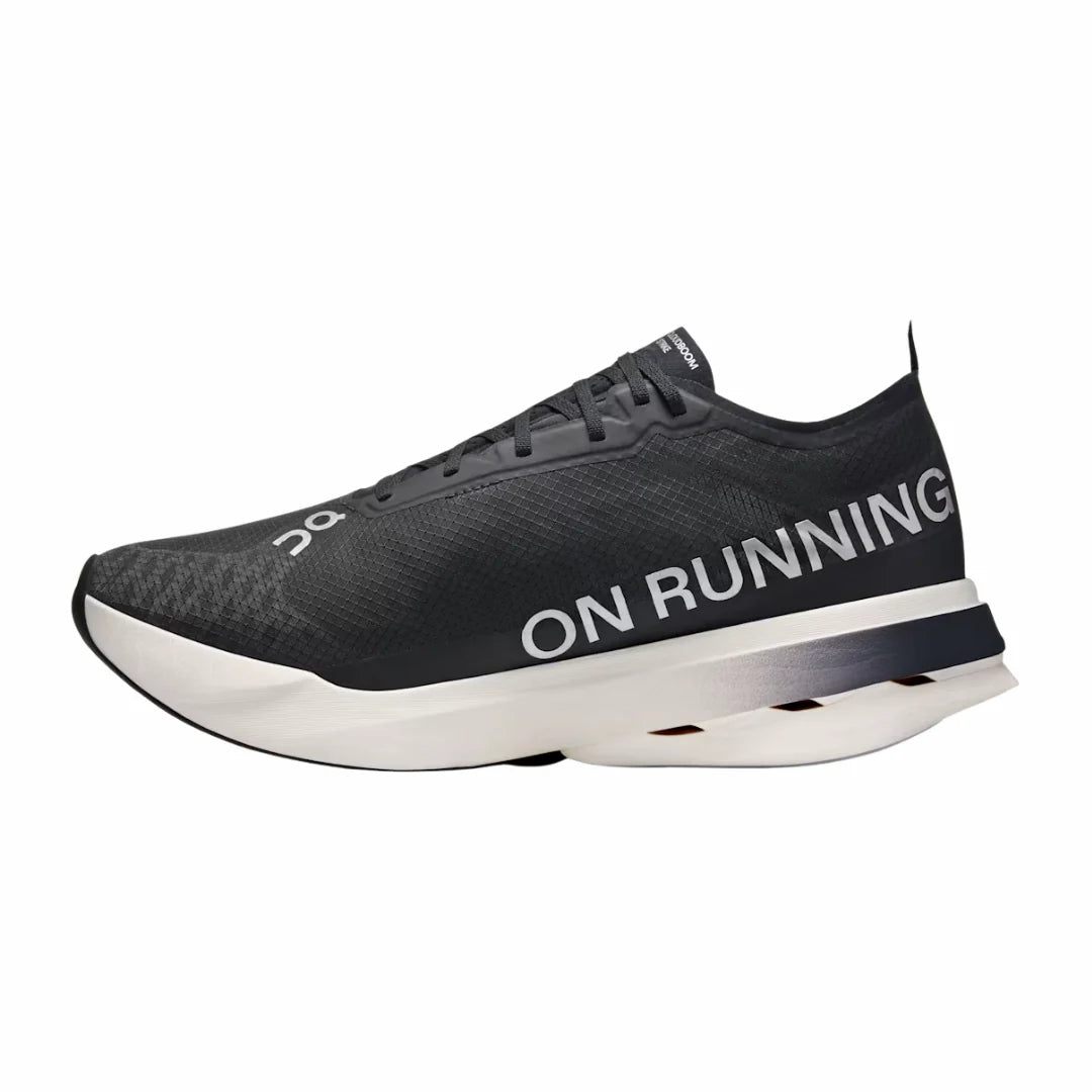 On Running Cloudboom Max Black