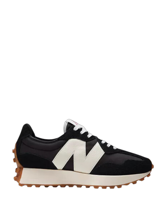 New Balance 327 – Black White Gum
