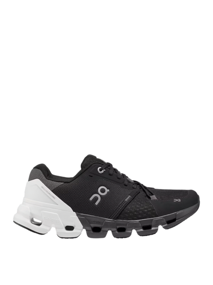 On Running Cloudflyer 4 Black/White