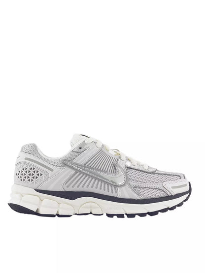 Nike Women's Zoom Vomero 5