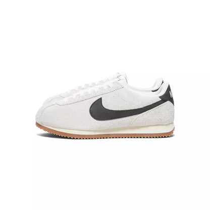 nike cortez - beige black