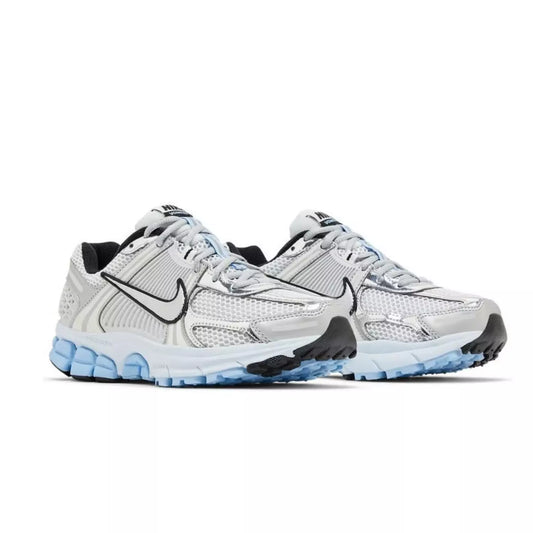 Nike Zoom Vomero 5 silver blue