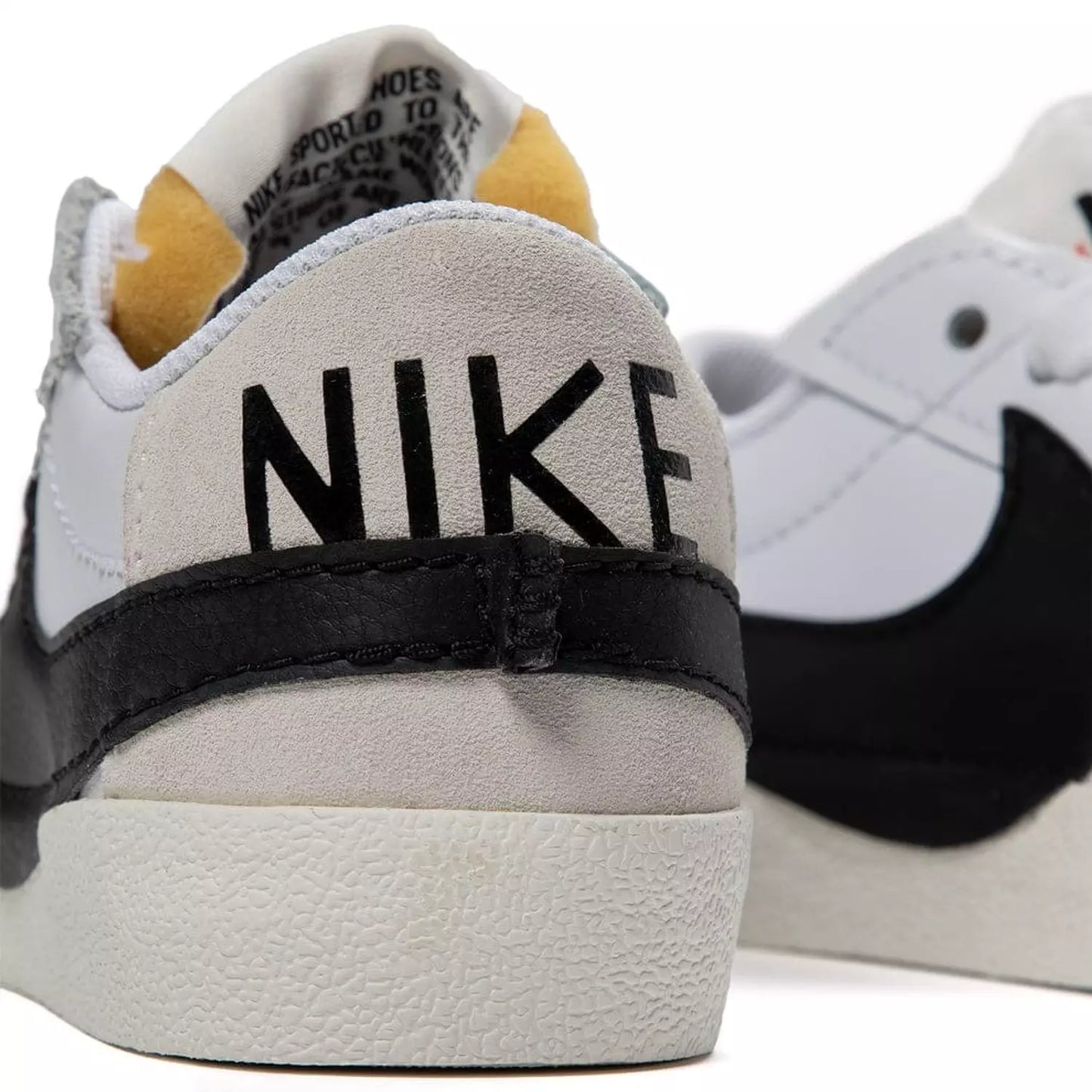 Nike Blazer Low  Jumbo Swoosh