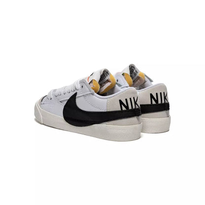 Nike Blazer Low  Jumbo Swoosh