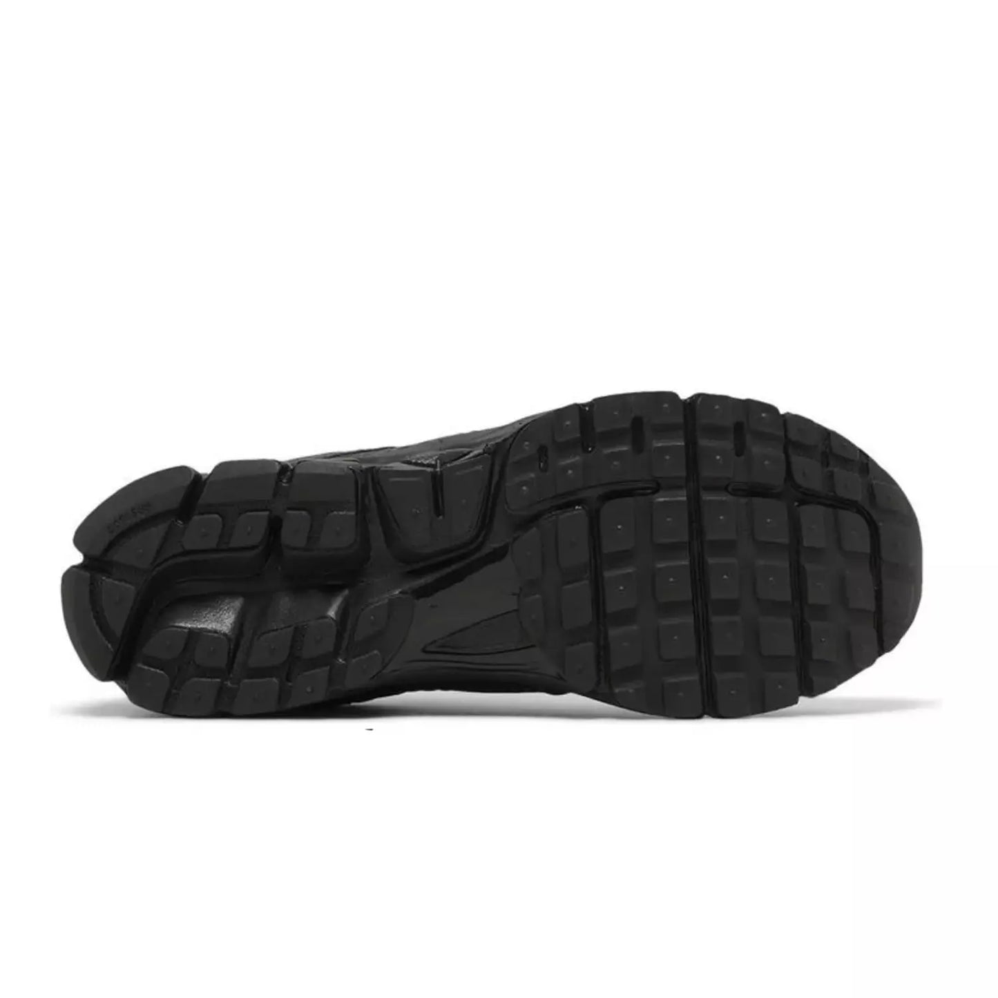 Nike Zoom Vomero 5 triple black